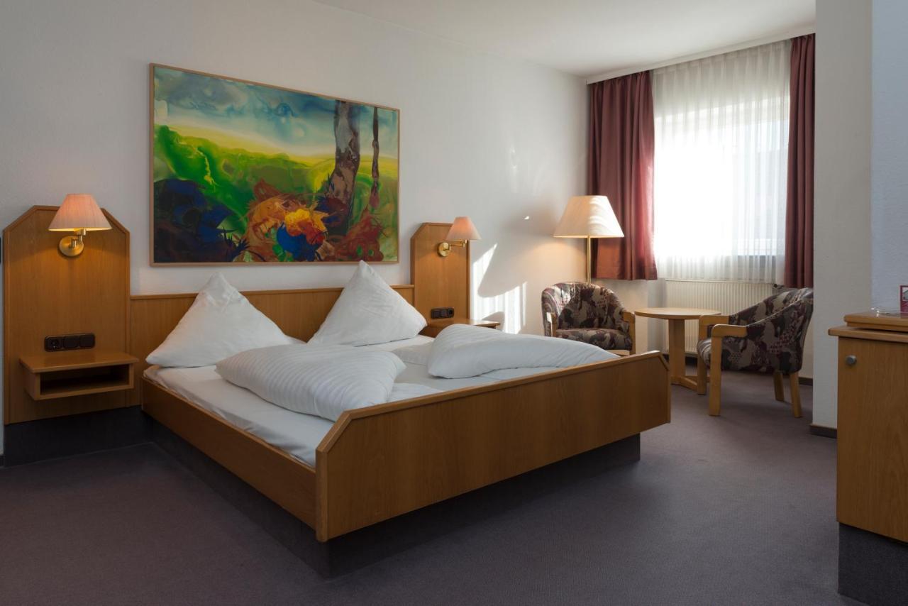 Schlüsselfeld Hotel Gasthof Zum Storch מראה חיצוני תמונה