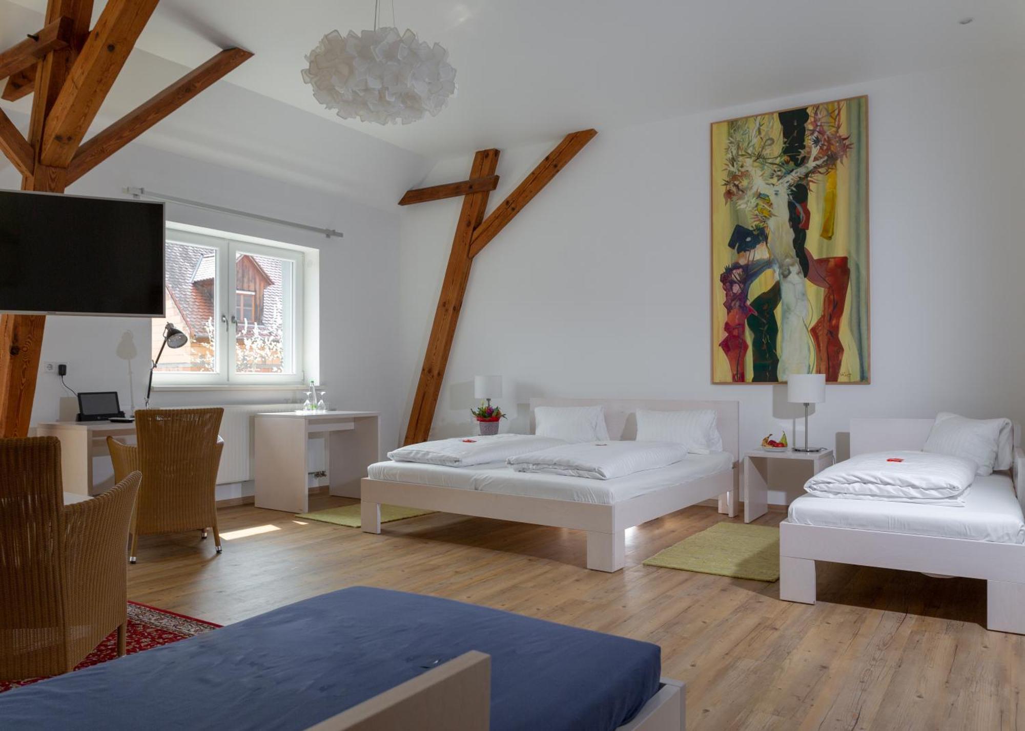 Schlüsselfeld Hotel Gasthof Zum Storch מראה חיצוני תמונה